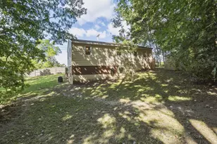 658 Middle Rd, Sabattus, ME 04280 - Photo 41