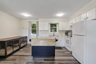 658 Middle Rd, Sabattus, ME 04280 - Photo 9