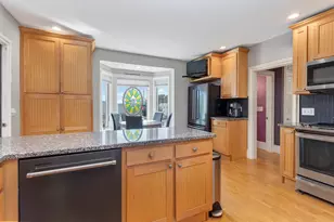 205 Woodford St, Portland, ME 04103 - Photo 15