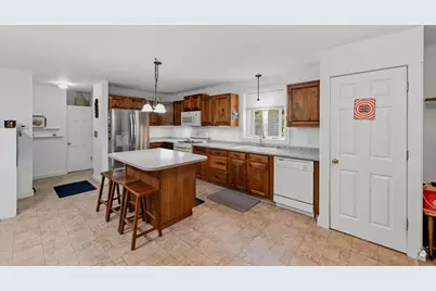 76 W Washington Road, Washington, ME 04574 - Photo 15