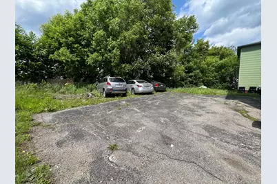 280 Pine Street, Lewiston, ME 04240 - Photo 11