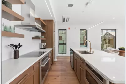 58 Cumberland Avenue #5, Portland, ME 04101 - Photo 13