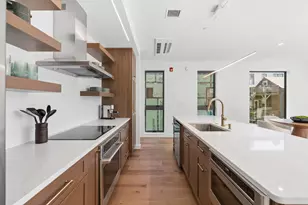 58 Cumberland Ave, Portland, ME 04101 - Photo 13