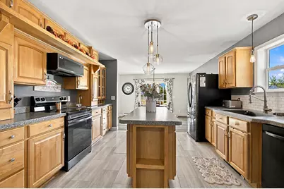 49 Towle Street, Auburn, ME 04210 - Photo 9