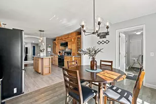 49 Towle St, Auburn, ME 04210 - Photo 5