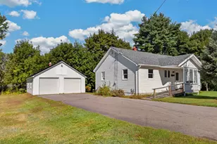 6 Brooks St, Orono, ME 04473 - Photo 1