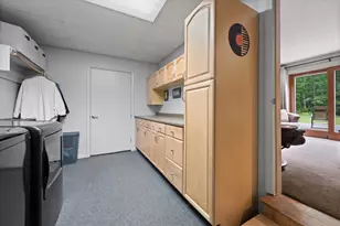 195 Stillwater Ave, Orono, ME 04473 - Photo 23