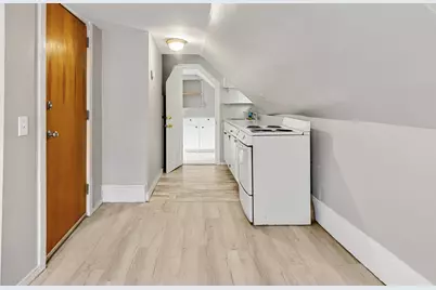 176 Court Street, Bangor, ME 04401 - Photo 39
