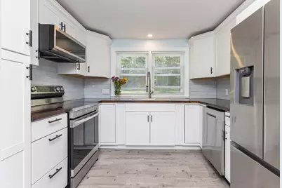 10 Pleasant Avenue, Cape Elizabeth, ME 04107 - Photo 7