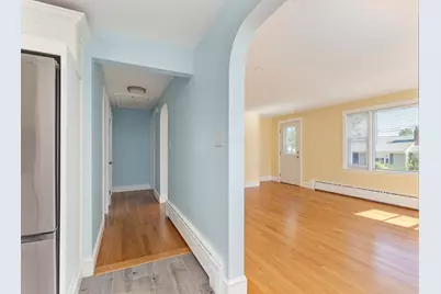 10 Pleasant Avenue, Cape Elizabeth, ME 04107 - Photo 11