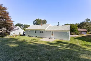 10 Pleasant Ave, Cape Elizabeth, ME 04107 - Photo 29