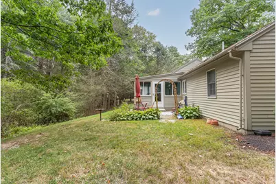 66 Gail Lane #14, Yarmouth, ME 04096 - Photo 3