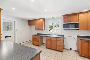 21 High St, Hallowell, ME 04347 - Photo 7