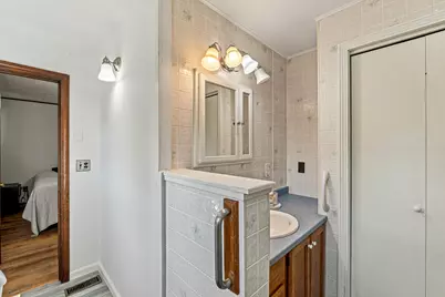 328 Minot Avenue, Minot, ME 04258 - Photo 23