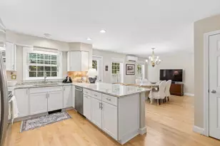 12 Lupine Ct, Yarmouth, ME 04096 - Photo 9