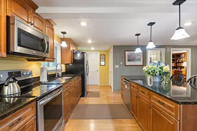 374 Main Street, Sanford, ME 04083 - Photo 9