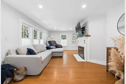 61 Pleasant Street, Brunswick, ME 04011 - Photo 5