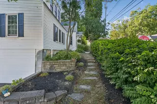 61 Pleasant St, Brunswick, ME 04011 - Photo 35