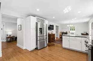 61 Pleasant St, Brunswick, ME 04011 - Photo 17