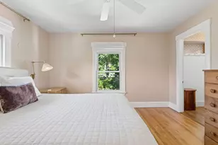 16 Newman St, Portland, ME 04103 - Photo 23