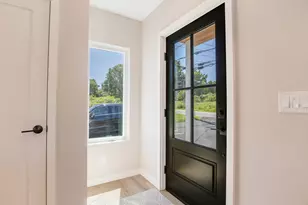 514 Main St, Eliot, ME 03903 - Photo 9