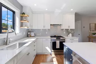 10 Carter Brook Dr, Scarborough, ME 04074 - Photo 17