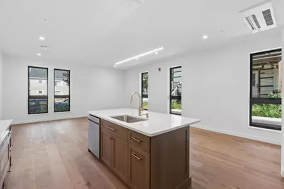 58 Cumberland Avenue #1, Portland, ME 04101 - Photo 13