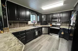21 Myrtle St, Madison, ME 04950 - Photo 31
