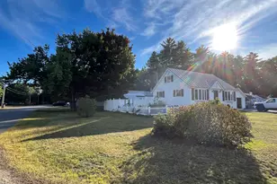 21 Myrtle St, Madison, ME 04950 - Photo 5