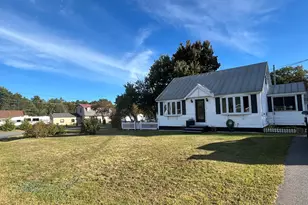 21 Myrtle St, Madison, ME 04950 - Photo 7