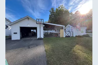 21 Myrtle Street, Madison, ME 04950 - Photo 11