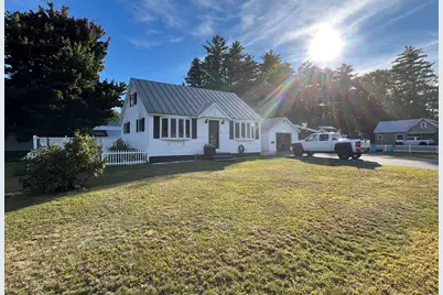 21 Myrtle Street, Madison, ME 04950 - Photo 3