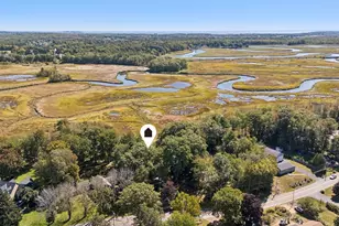 20 Winnocks Neck Rd, Scarborough, ME 04074 - Photo 1