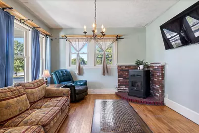 4 S Lisbon Road, Lewiston, ME 04240 - Photo 5