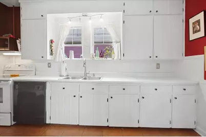 138 Davis Avenue, Auburn, ME 04210 - Photo 5