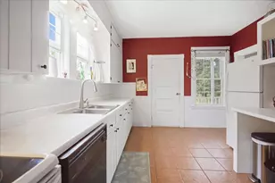 138 Davis Ave, Auburn, ME 04210 - Photo 7