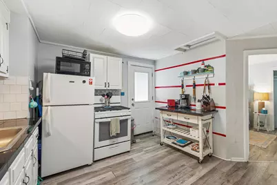 28 Seacliff Avenue, Old Orchard Beach, ME 04064 - Photo 7