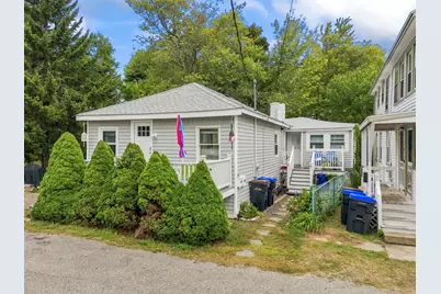 28 Seacliff Avenue, Old Orchard Beach, ME 04064 - Photo 1
