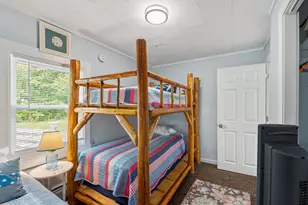 28 Seacliff Ave, Old Orchard Beach, ME 04064 - Photo 17