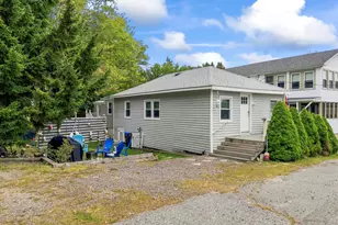 28 Seacliff Ave, Old Orchard Beach, ME 04064 - Photo 37