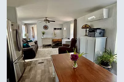 13 Dunlop Avenue, Mechanic Falls, ME 04256 - Photo 7