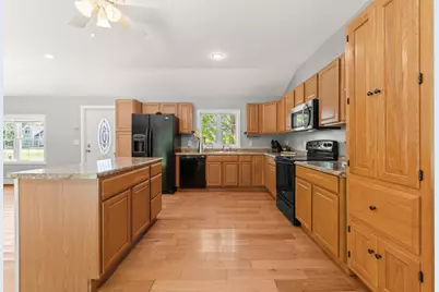 38 Back Street, Monmouth, ME 04265 - Photo 21