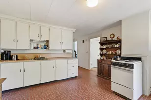 18 Pine St, Sanford, ME 04083 - Photo 31