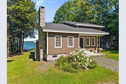 133 Hart Street, Newport, ME 04953 - Photo 11
