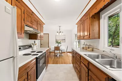 28 Old County Road, Scarborough, ME 04074 - Photo 11