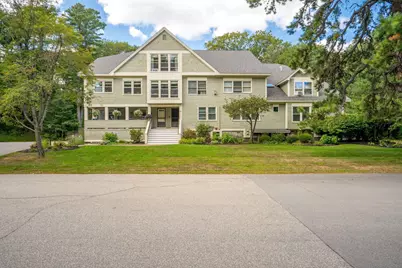 51 Woodland Road #7, Cape Elizabeth, ME 04107 - Photo 1