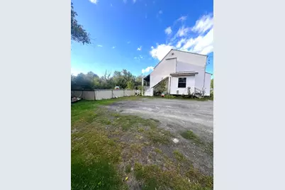 213 Court Street, Houlton, ME 04730 - Photo 3