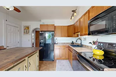 401 College Street, Lewiston, ME 04240 - Photo 7