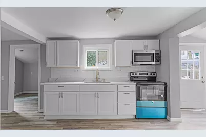 6 Hidden Avenue, Livermore Falls, ME 04254 - Photo 5