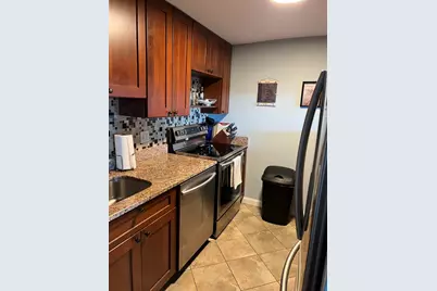 340 Eastern Promenade #218, Portland, ME 04101 - Photo 5